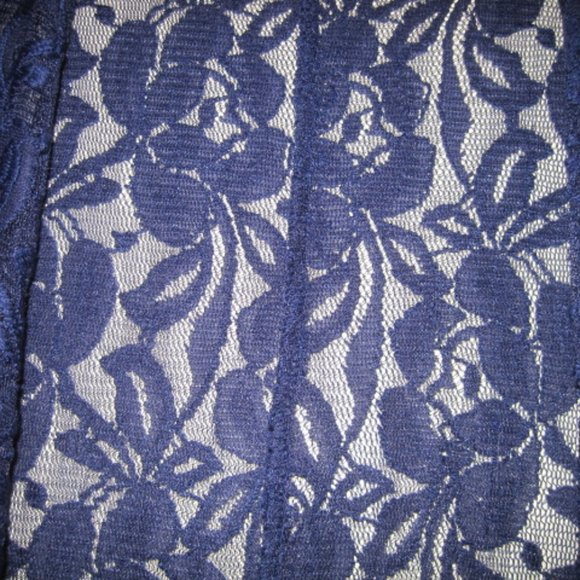 Lularoe lace Joy - Picture 3 of 4